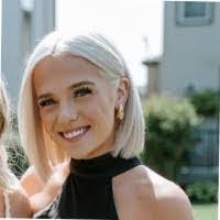 Georgia Barras's Instagram, Twitter & Facebook