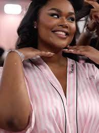 Emily Blunt Reveals How She Hid Her Pregnancy in Into the Woods