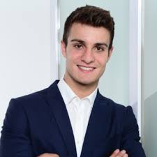 I am super happy and excited to share that I have recently joined E.ON as a  General Business Trainee in the „E.ON International Graduate Programme”.  After a fantastic onboarding week, I am