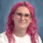 Maddie Munson's Instagram, Twitter & Facebook