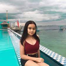 Alexandra siang, born on 2005 is a philippines social media star who is known for her unique height and body. 9 529 Likes 427 Comments Alexandra Siang Alexandra Torregosa Siang On Instagram Wanita Mode Wanita Model