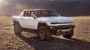 This variant is the most expensive announced so far, and it will help the brand put less expensive trims into production. 2022 Gmc Hummer Ev Pics Specs Price And More Motor1 Com