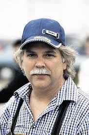 Richard Asbell's Instagram, Twitter & Facebook