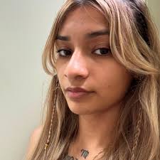 Goodmorning neighbors. Does anyone here fix computers?