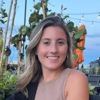 Jacqueline Dubois's Instagram, Twitter & Facebook