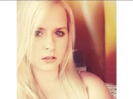 Andrea Dempsey's Instagram, Twitter & Facebook