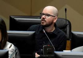 May 09, 2021 · en ese contexto, el diputado giorgio jackson (rd), quien conoció a su compañero en la cámara cuando eran dirigentes estudiantiles, escribió un extenso texto en instagram donde repasa su amistad con el parlamentario. Jackson Por Tono En Debate Entre Jadue Y Boric Ninguna Candidatura Es Testimonial Pero Hay Interes De Cuidar El Proyecto Radio Universo