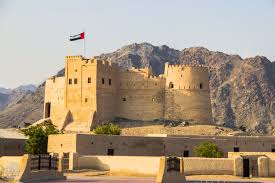 Discover fujairah fort in fujairah, united arab emirates: Sightseeing In Fujairah Finnsaway Travel Blog