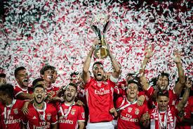 It involved benfica competing in the primeira liga, taça de portugal, taça da liga and the group stage of the uefa champions league. Tribuna Expresso Grandes Jogos Uma Tolice Que Acabou Em Goleada E Choro