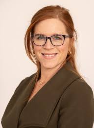 Rachel Kuss's Instagram, Twitter & Facebook