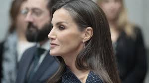 HERMANA REINA LETIZIA