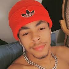 Latrell Brooks's Instagram, Twitter & Facebook