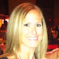 Carrie Gilliland's Instagram, Twitter & Facebook