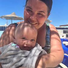 Anyone know any companies that do private glass bottom boat? Day trip?  Thankyou