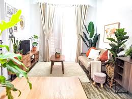 Deco ruang tamu ppr desainrumahid com sumber. Tak Perlu Malu Duduk Rumah Flat Wanita Ini Deko Kediaman Kurang 600 Kaki Persegi Macam Kondo Impiana