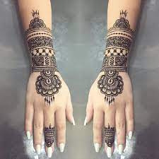 What are henna tattoos, and should you get one? 150 Incredible Henna Tattoo Designs Ultimate Guide August 2021