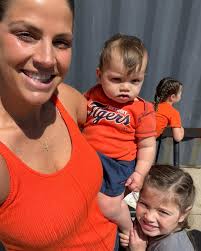 Grace Weiss (@gracealexandriaweiss) • Instagram photos and videos