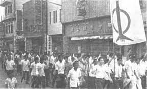 Ia mempunyai kaitan rapat dengan pilihanraya umum 1969 dan merupakan. Kupasan Lapisan Sejarah 13 Mei 1969 The Patriots