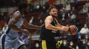 Sarı lacivertli ekip avrupa'da oynamış olduğu 531 karşılaşmadan 305 galibiyet elde ederken 226 yenilgi. Fenerbahce Beko Nun Konugu Zenit