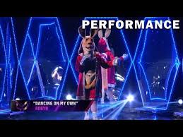 Kangaroo Sings Dancing On My Own By Robyn The Masked Singer Season 3 Youtube In 2020 Dancing On My Own Singing Competitions Singing