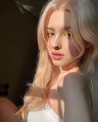 Elina インスタ