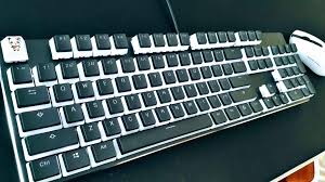 Black And White Gradient Keycaps Gmmk Full Size With Pudding Pbt Keycaps And Red Speed Cherry Mx Mechanicalkeyboards Pbt Gaming Setup Full Size