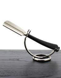 Straight razors are making a comeback. Straight Razor Reviews Best Straight Razor Blades And Kits In 2021