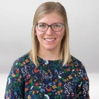 Amber Deering's Instagram, Twitter & Facebook