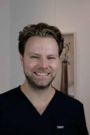 Zahnarztpraxis Potsdamer Allee 1, Zahnarztpraxis in Stahnsdorf