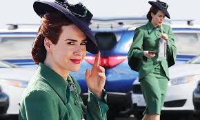 She is the recipient of several accolades, including a primetime emmy award and a golden globe award. Sarah Paulson Channels Nurse Ratched In 1940s Attire As She Films Netflix Series Daily Mail Online