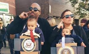 21 Creative Halloween Costumes For Babywearing Moms Dads Cafemom Com