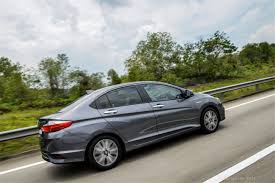 Sememangnya kebanyakan individu di negara ini lebih gemarkan kenderaan jenis sedan. Menjawab Persoalan Honda Jazz City Sport Hybrid Careta