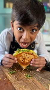 Bombay Sandwich Wrap ! , #food #foodblogger #foodphotography #foodstagram  #instafood #foodie #quickrecipes #easyrecipes #uniquerecipes #jaipur  #jaipurblogger #rajasthan #warps #bomabysandwich ...