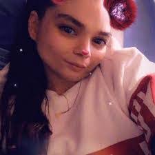 Ashley Reiff's Instagram, Twitter & Facebook