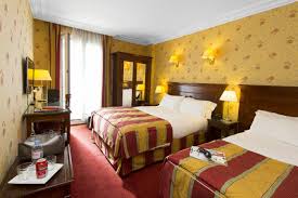 Hotel De La Paix Official Site Porte De Versailles 225 Blvd Raspail 33 1 43 20 35 82 Metro Raspail Notre Dame D Paris Hotels Girlfriend Trips Hotel