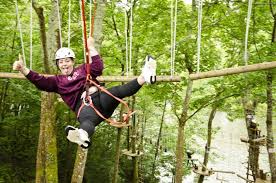 La tirolina se trata de un espacio indoor destinado al ocio activo, dirigido a niños y jóvenes que quieran celebrar un cumple o pasar un día aventurero. Tirolinas Para Ninos En Asturias Tirolinas Para Ninos Si Buscas Un Dia De Aventura Con Los Ninos Tenemos Mini Tirolinas Y Otros J Tirolina Aventura Puentes