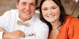 Elizabeth Keefe and Dustin Keefe Keefe's Wedding Website