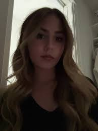 Katie Slade's Instagram, Twitter & Facebook