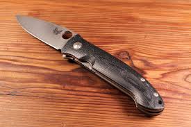 Check out my detailed becnhade 740 dejavoo review before you buy this classy pocket knife. Benchmade 740 Dejavoo Bob Lum 3 95 Satin S30v Plain Blade Sportscards Com