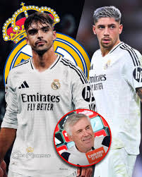 FEDE VALVERDE O RAÚL ASENCIO. A QUIÉN PONDRÍAN COMO LATERAL DERECHO.