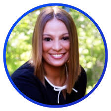 Amanda Lutton's Instagram, Twitter & Facebook