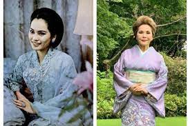 Anak presiden soekarno dari ratna sari dewi, karina/kartika soekarno, di rumahnya, jalan suwiryo 45, menteng, jakarta, 1984. Kian Memesona 10 Potret Ratna Sari Dewi Yang Tetap Eksis