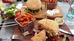 Do not save confidential information such as user names, passwords, pins or tans on your hard drive. Burger Fries Salat Bild Von Burger Bank Kiel Tripadvisor