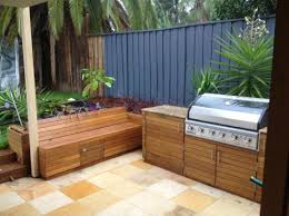 outdoor kitchen materials