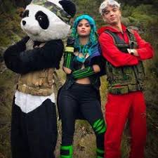Jugando free fire a ciegas por primera vez challenge extremo cracks. 100 Ideas De Yolo Aventuras Fotos De Artistas Famosos Imagenes De Youtubers Yolo