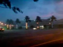 Rumah banglo satu setengah tingkat, 4 bilik tidur (semua ada aircond), 3 katil queen, 1 katil single, 4 tilam bujang, 4 bilik mandi, 3 berdekatan dengan: Ribut Kem Pga Ulu Kinta Youtube