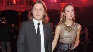 Maybe you would like to learn more about one of these? Natalia Klimas Dzis Pokazala Klase Byla Z Piotrem Wozniakiem Starakiem Planeta Life