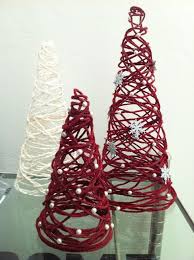 Blonde Strands Yarn Christmas Tree Diy Christmas Crafts Diy Christmas Tree Xmas Crafts