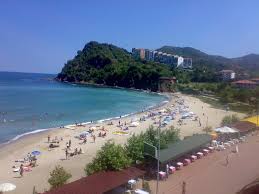 Bartin'ın amasra ilçesinde bulunan gürcüoluk mağarası tabiat parkı'na yürüyüş yolu, piknik alanları ve otopark yapıldı. Bartin Cakraz Cnk Mapio Net