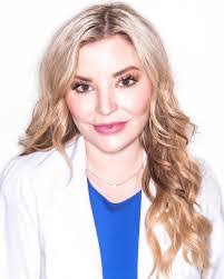 Alana Garcia's Instagram, Twitter & Facebook